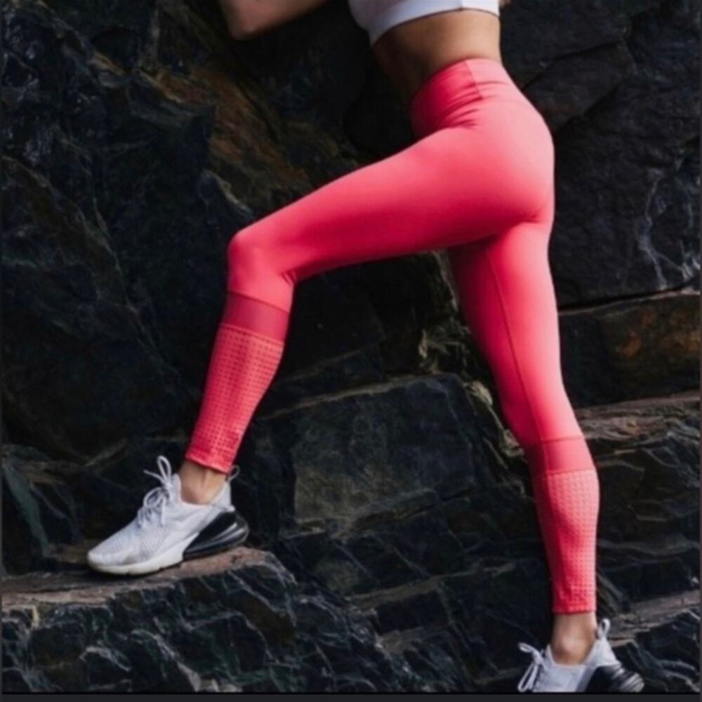 Zyia Coral Sunset Block Chill Light N Tight 7/8 Leggings Sz.6-8